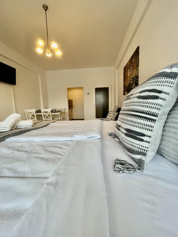 City Center Apartments Am Schwedenplatz Вена Экстерьер фото